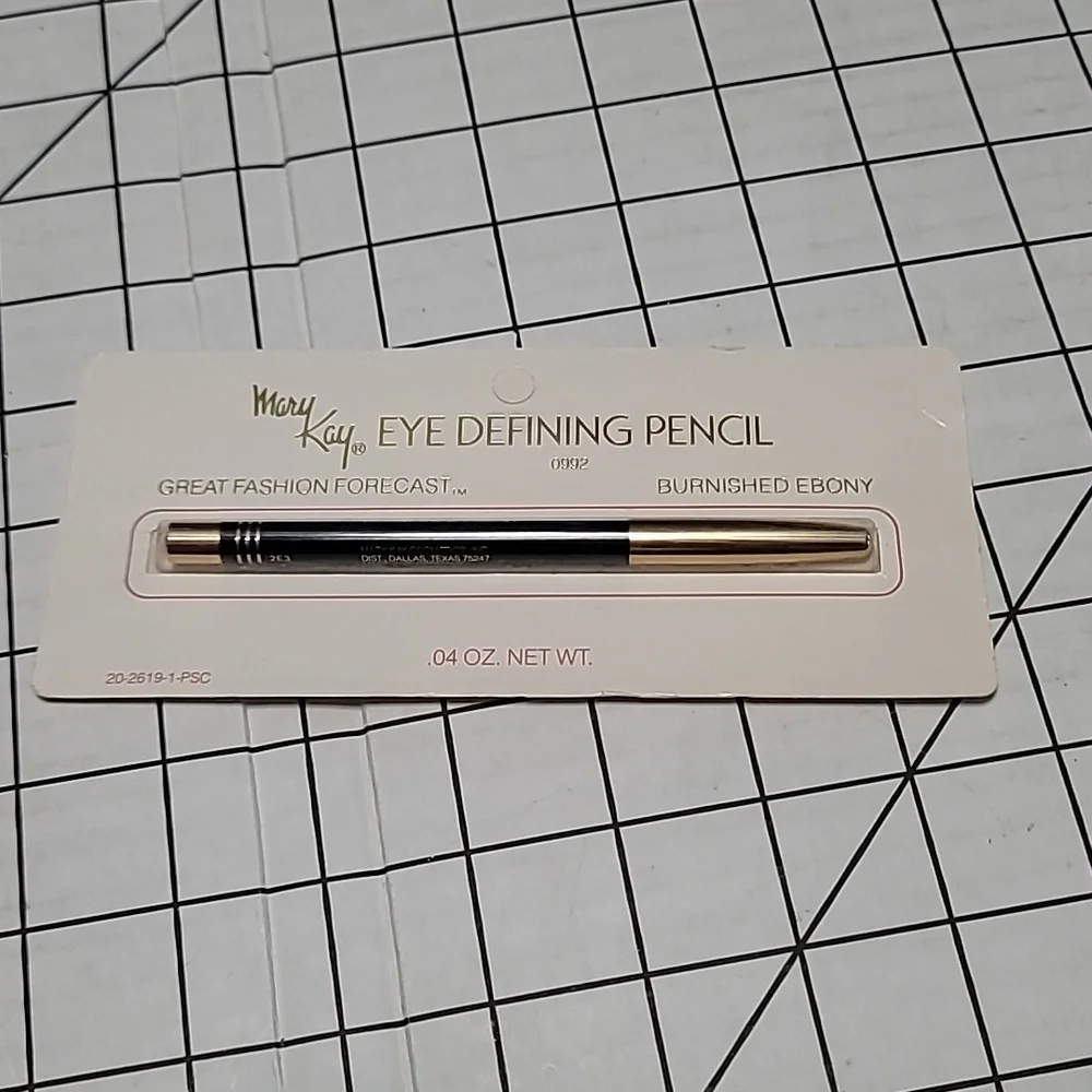 Mary Kay‎ Eye Defining Pencil Vintage NIP Old Stock 0992 Burnished Ebony .o4 oz